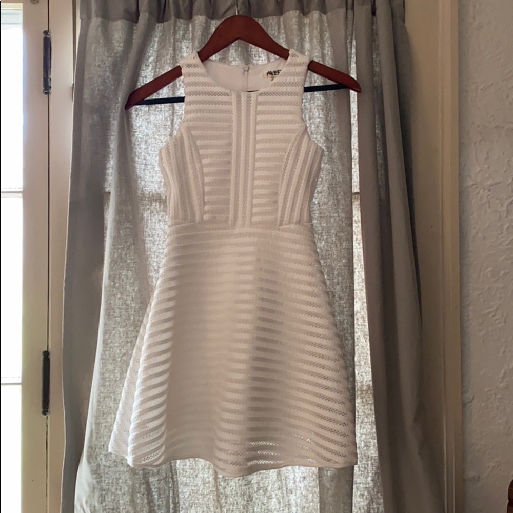 Very cute very comfy barely used.